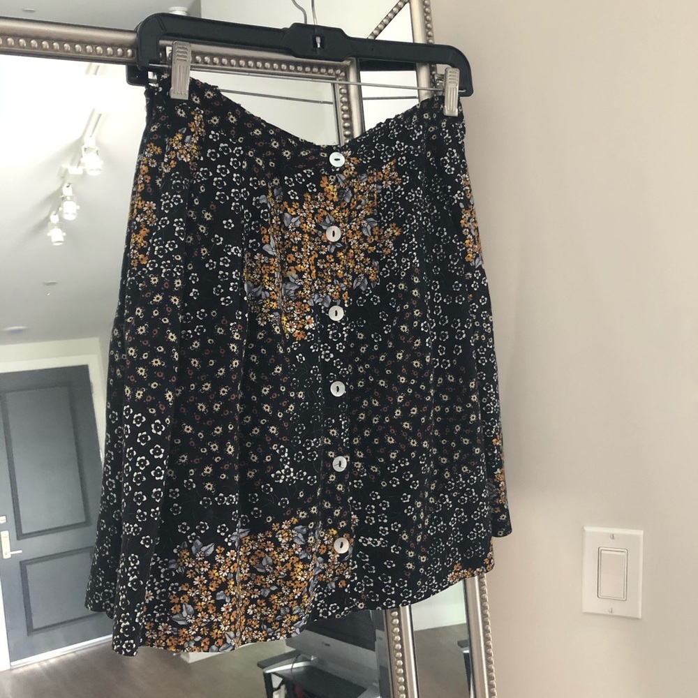 FIRE. Floral Button Down Skirt.